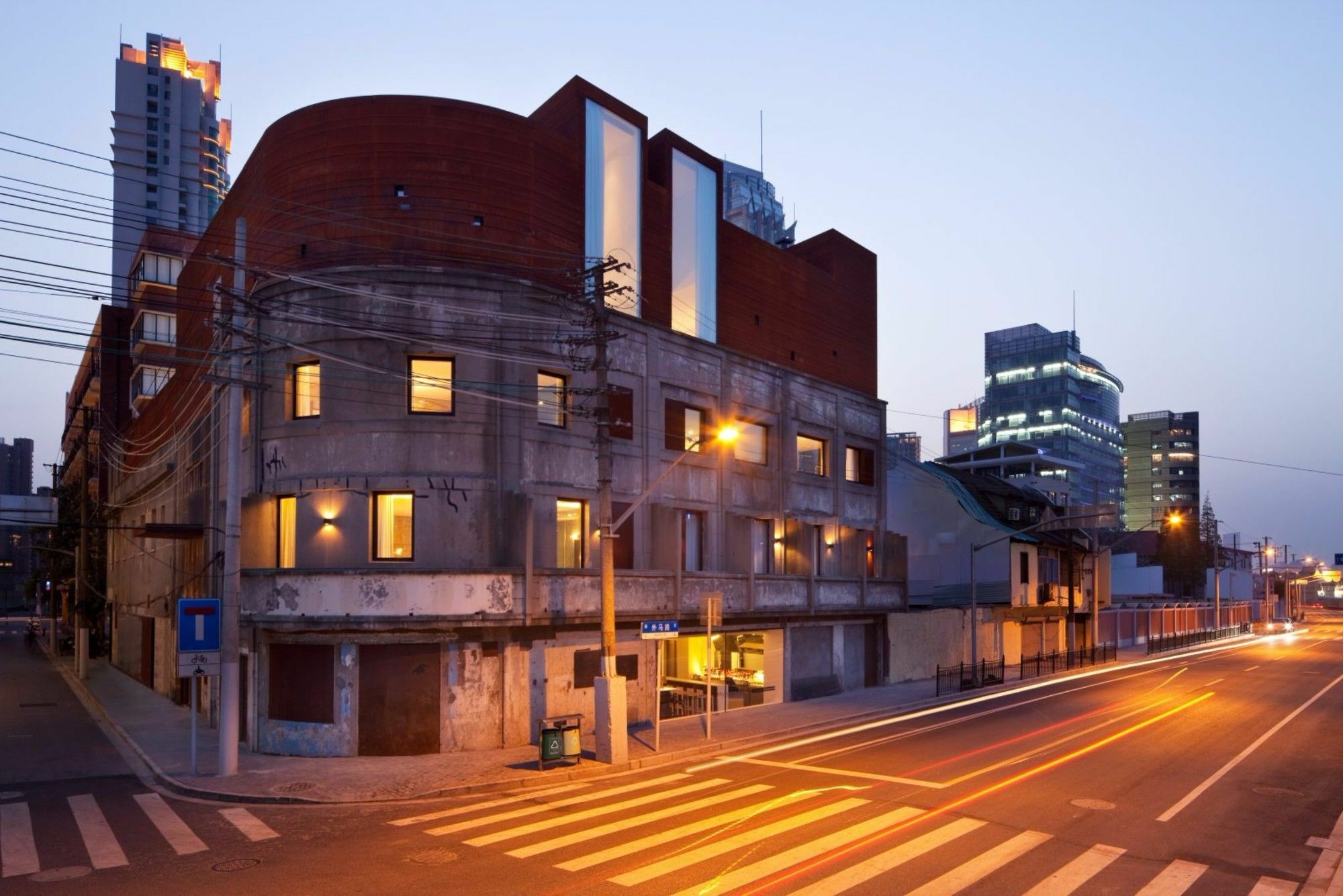 The Waterhouse At South Bund Otel Şanghay Dış mekan fotoğraf